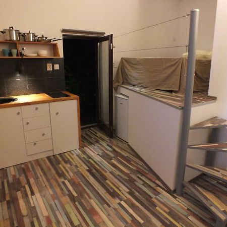 Apartmani Barisic โบรดาริตซา ภายนอก รูปภาพ