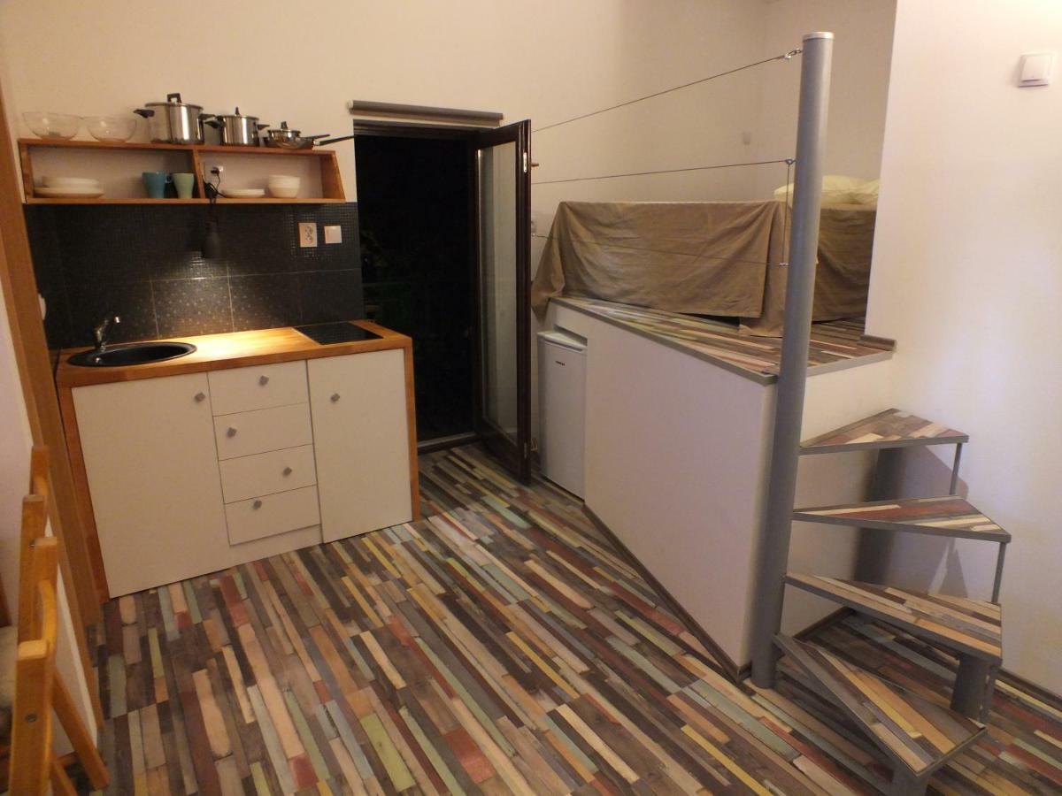 Apartmani Barisic โบรดาริตซา ภายนอก รูปภาพ